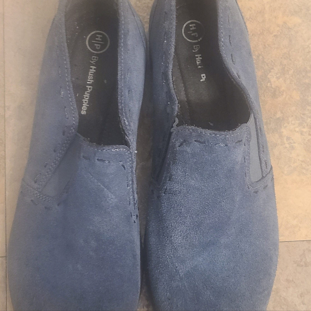 Hush Puppies Shoes Sz 7M Slip On Loafers Flats Blue Suede Casual Summer Womens